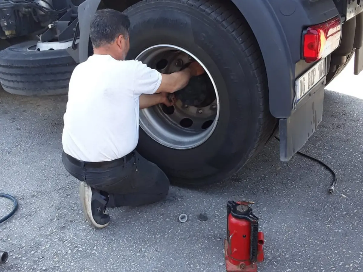 İlkadım Oto Lastikçi